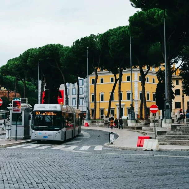 Bus vom Flughafen Fiumicino in die Innenstadt von Rom