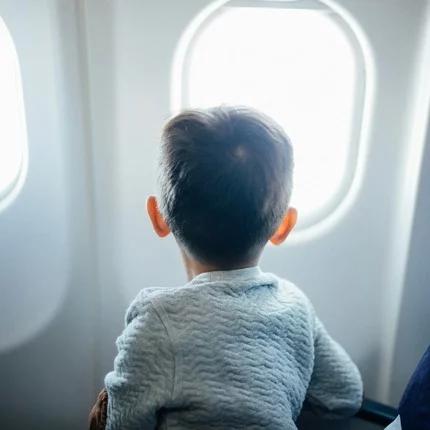 Bestimmungen für alleinreisende Kinder