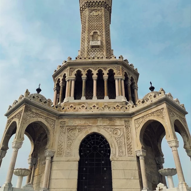 İzmir Glockenturm
