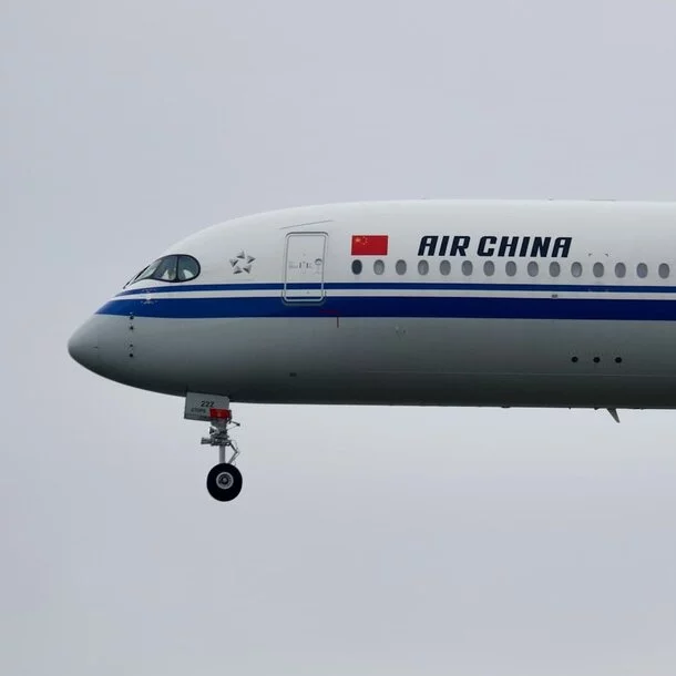 Air China Flugzeug mit erheblicher Verspätung