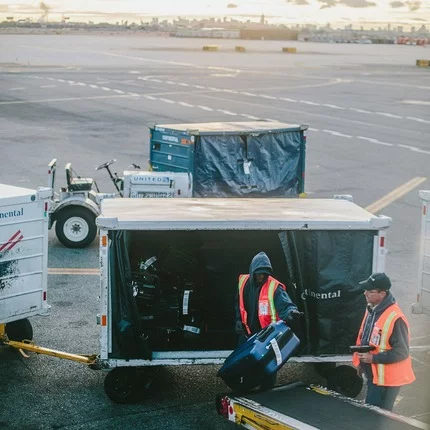 Gepäckband am Flughafen