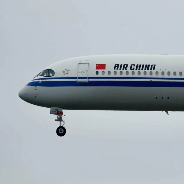 Air China Flugzeug mit erheblicher Verspätung