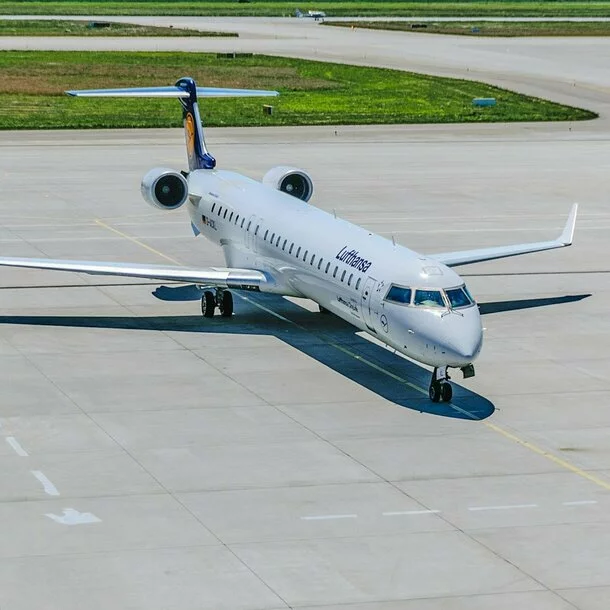 Lufthansa Maschine landet mit Überbuchungen und Leute wollen ihre Erstattung nach EG 261